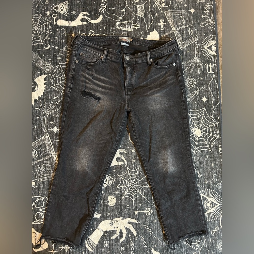 Torrid Black Crop Boyfriend Jeans